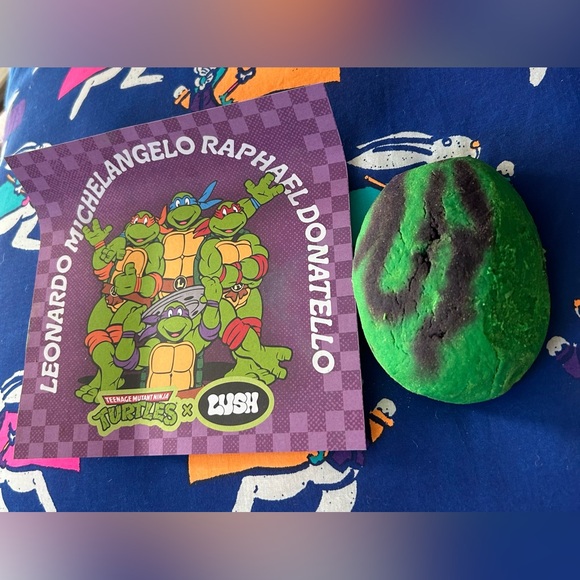 LUSH COSMETICS JULY 2024 KITCHEN BOX EXCLUSIVE GREEN MACHINE BUBBLE BAR - Picture 3 of 7